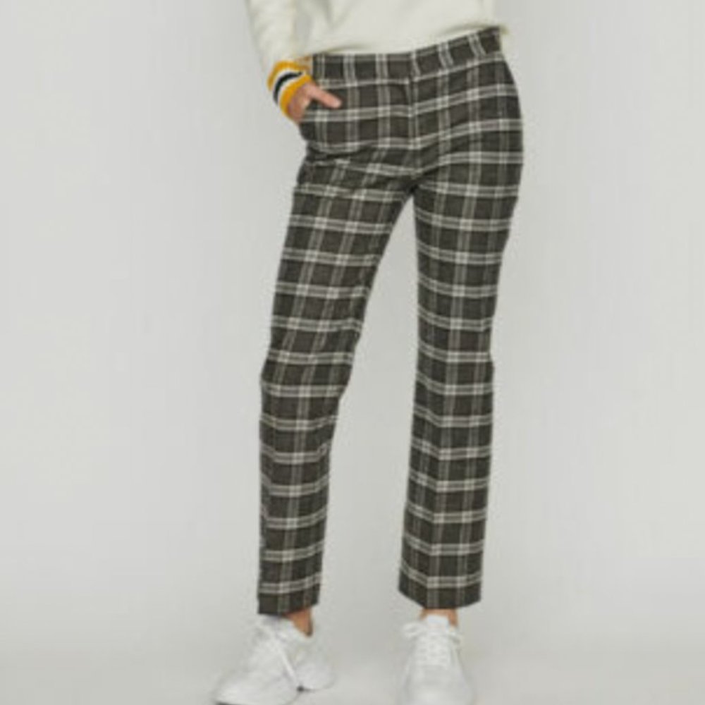 Maje plaid black, white, and gray cropped dress pants, size 36 (US size 26)